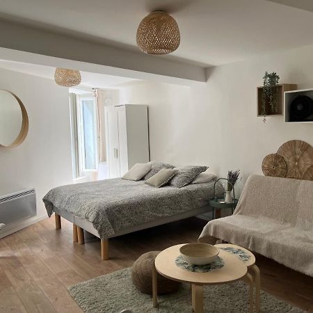 Studio Hyeres -Rue Pietonne Climatisation Lit 160 Tout Equipe - Sabrina Екстер'єр фото